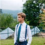 Profesor particular de francés. Antiguo alumno del Liceo Francés de Bilbao